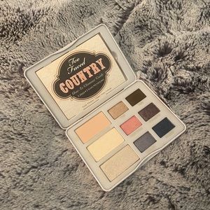 Too Faced Country Nashville Nudes shadow palette